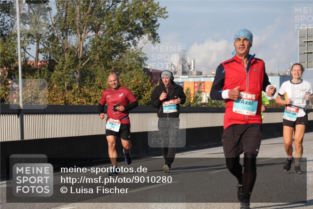 03.10.2025 - Köhlbrandbrückenlauf Luisa Fischer http://msf.ph/oto/9010280 03.10.2025 10:52:17 Position 3 1299, 1559, 1134, 3341 meine-sportfotos.de