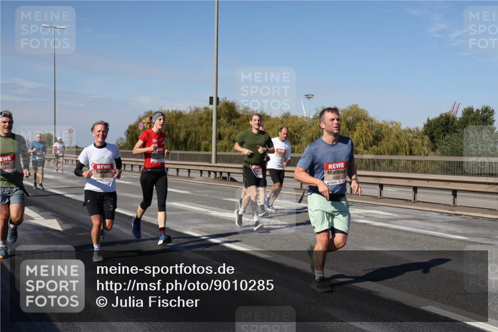 03.10.2025 - Köhlbrandbrückenlauf Julia Fischer http://msf.ph/oto/9010285 03.10.2025 12:55:34 Position 3 4901 meine-sportfotos.de