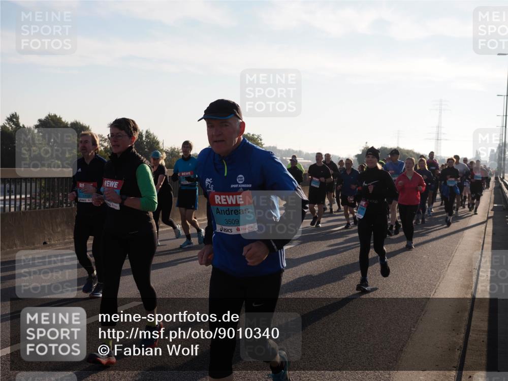 03.10.2025 - Köhlbrandbrückenlauf Fabian Wolf http://msf.ph/oto/9010340 03.10.2025 09:21:36 Position 3 1712, 3509 meine-sportfotos.de