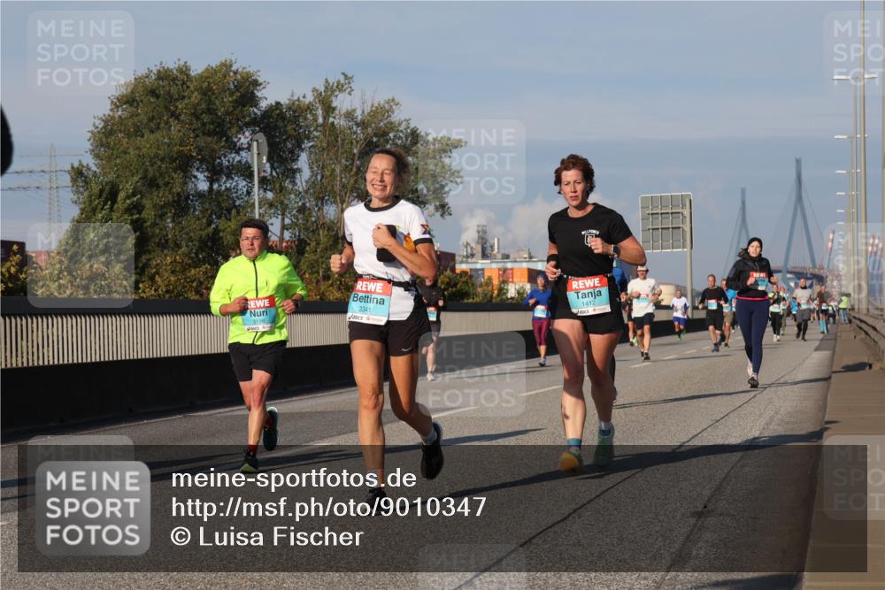 03.10.2025 - Köhlbrandbrückenlauf Luisa Fischer http://msf.ph/oto/9010347 03.10.2025 10:52:22 Position 3 3198, 3341, 1412 meine-sportfotos.de