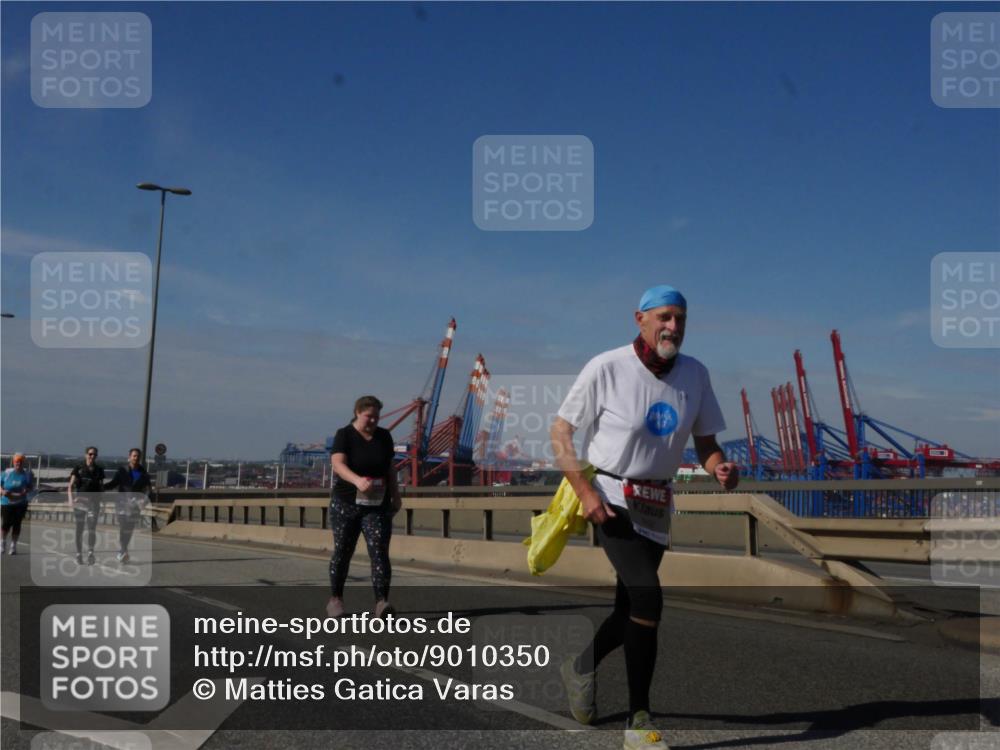03.10.2025 - Köhlbrandbrückenlauf Matties Gatica Varas http://msf.ph/oto/9010350 03.10.2025 13:10:18 Position 2  meine-sportfotos.de