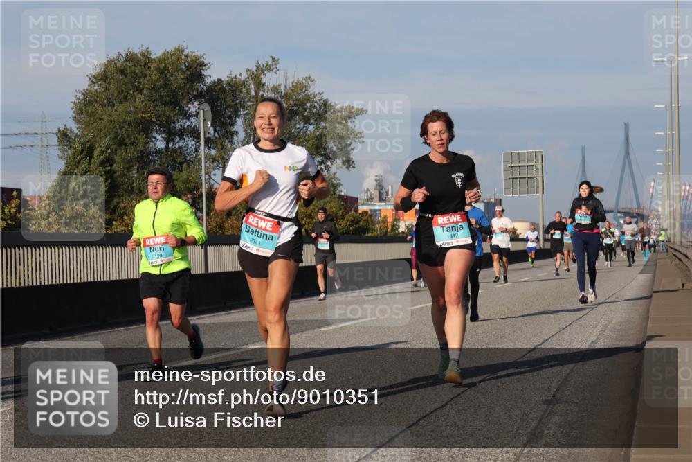 03.10.2025 - Köhlbrandbrückenlauf Luisa Fischer http://msf.ph/oto/9010351 03.10.2025 10:52:22 Position 3 3198, 3341, 1412 meine-sportfotos.de