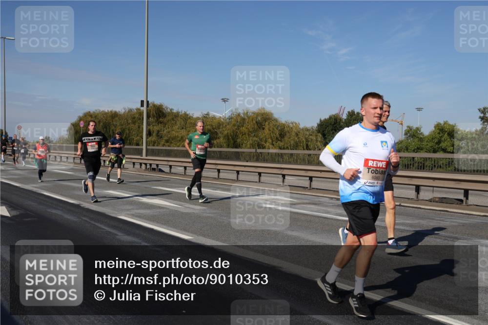 03.10.2025 - Köhlbrandbrückenlauf Julia Fischer http://msf.ph/oto/9010353 03.10.2025 12:55:51 Position 3 6083 meine-sportfotos.de