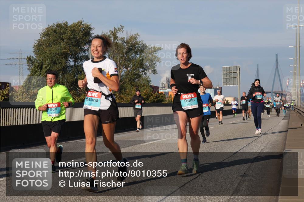 03.10.2025 - Köhlbrandbrückenlauf Luisa Fischer http://msf.ph/oto/9010355 03.10.2025 10:52:22 Position 3 3198, 3341, 1412 meine-sportfotos.de