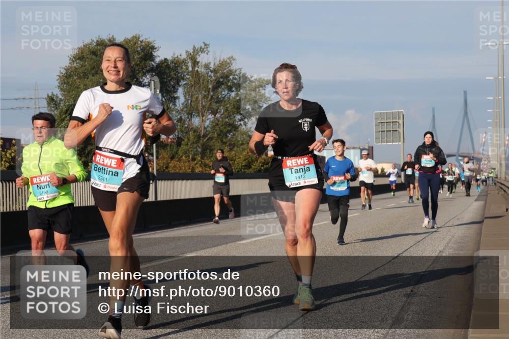 03.10.2025 - Köhlbrandbrückenlauf Luisa Fischer http://msf.ph/oto/9010360 03.10.2025 10:52:23 Position 3 3198, 3341, 1412 meine-sportfotos.de