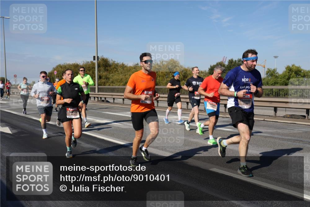 03.10.2025 - Köhlbrandbrückenlauf Julia Fischer http://msf.ph/oto/9010401 03.10.2025 12:56:01 Position 3 1, 4528 meine-sportfotos.de