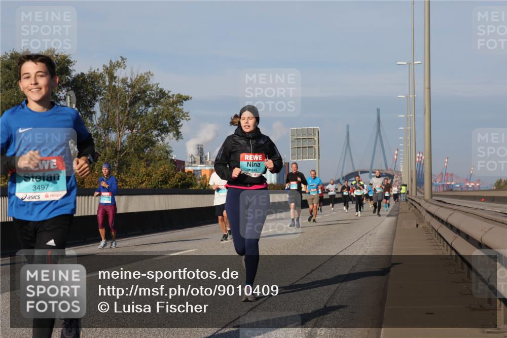 03.10.2025 - Köhlbrandbrückenlauf Luisa Fischer http://msf.ph/oto/9010409 03.10.2025 10:52:26 Position 3 3497, 449 meine-sportfotos.de