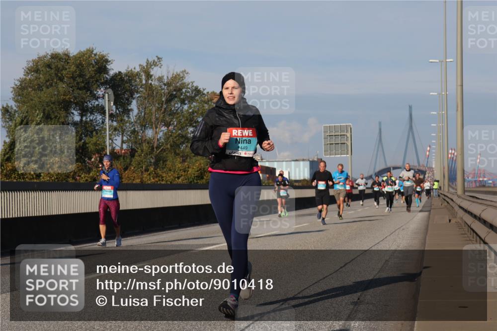 03.10.2025 - Köhlbrandbrückenlauf Luisa Fischer http://msf.ph/oto/9010418 03.10.2025 10:52:27 Position 3 449 meine-sportfotos.de