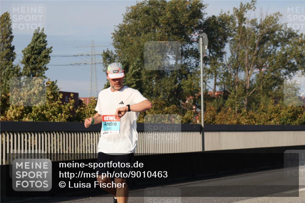 03.10.2025 - Köhlbrandbrückenlauf Luisa Fischer http://msf.ph/oto/9010463 03.10.2025 10:52:31 Position 3 3481 meine-sportfotos.de