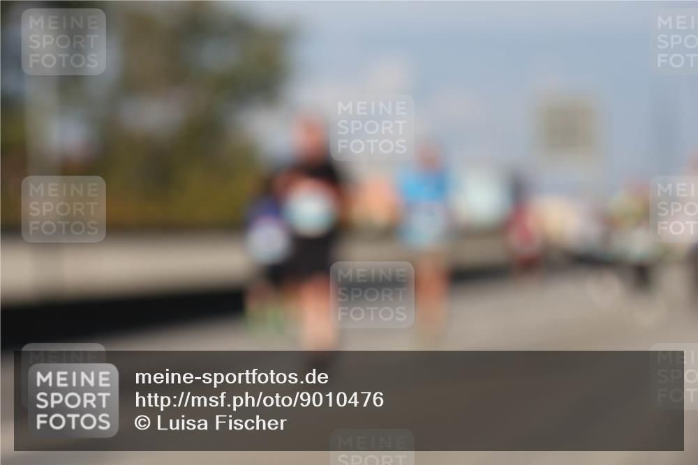 03.10.2025 - Köhlbrandbrückenlauf Luisa Fischer http://msf.ph/oto/9010476 03.10.2025 10:52:32 Position 3  meine-sportfotos.de