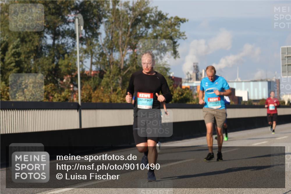 03.10.2025 - Köhlbrandbrückenlauf Luisa Fischer http://msf.ph/oto/9010490 03.10.2025 10:52:33 Position 3 2807, 751 meine-sportfotos.de