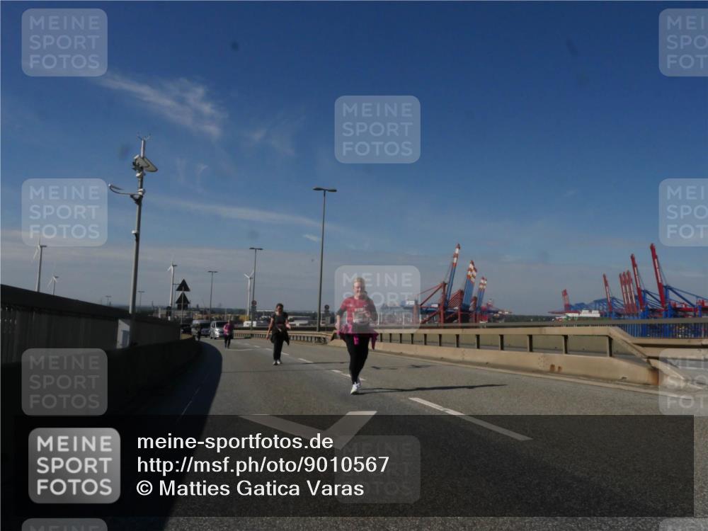 03.10.2025 - Köhlbrandbrückenlauf Matties Gatica Varas http://msf.ph/oto/9010567 03.10.2025 13:10:54 Position 2  meine-sportfotos.de