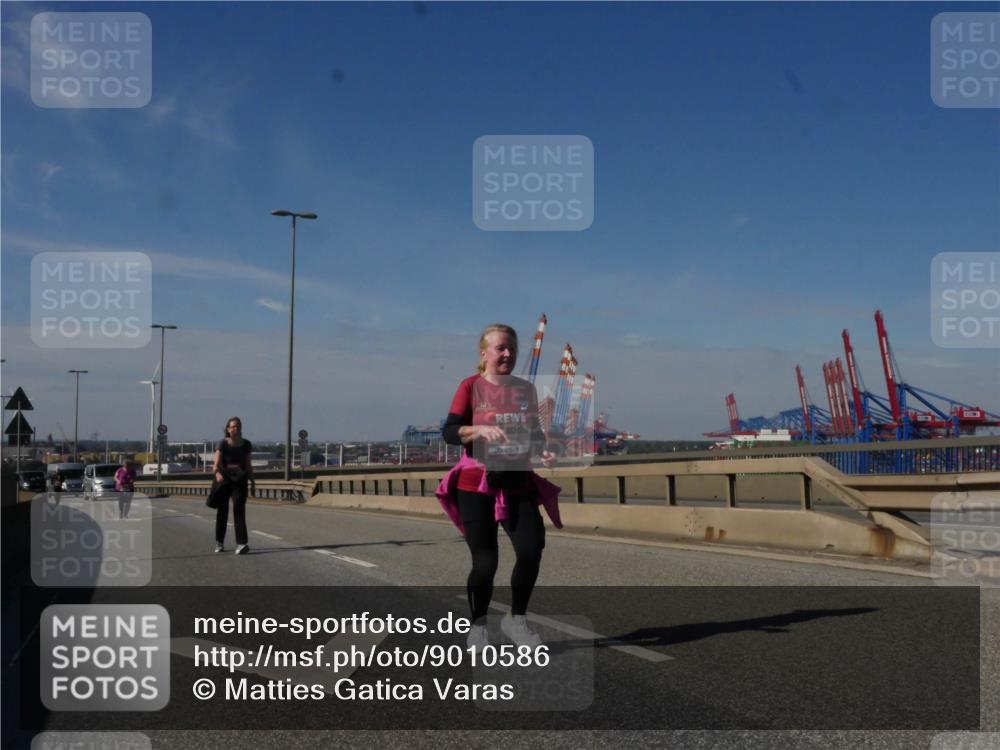 03.10.2025 - Köhlbrandbrückenlauf Matties Gatica Varas http://msf.ph/oto/9010586 03.10.2025 13:10:55 Position 2  meine-sportfotos.de