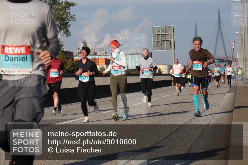 03.10.2025 - Köhlbrandbrückenlauf Luisa Fischer http://msf.ph/oto/9010600 03.10.2025 10:52:40 Position 3 1378, 3603, 1730, 1496 meine-sportfotos.de