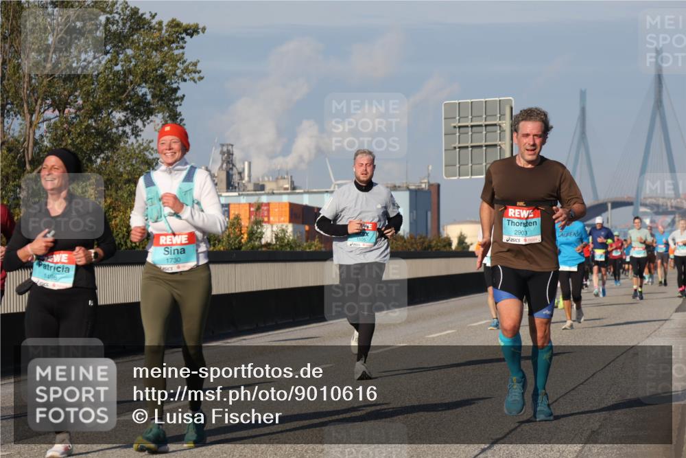03.10.2025 - Köhlbrandbrückenlauf Luisa Fischer http://msf.ph/oto/9010616 03.10.2025 10:52:41 Position 3 1496, 1730, 2903 meine-sportfotos.de