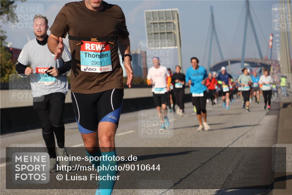03.10.2025 - Köhlbrandbrückenlauf Luisa Fischer http://msf.ph/oto/9010644 03.10.2025 10:52:43 Position 3 1505, 2903 meine-sportfotos.de