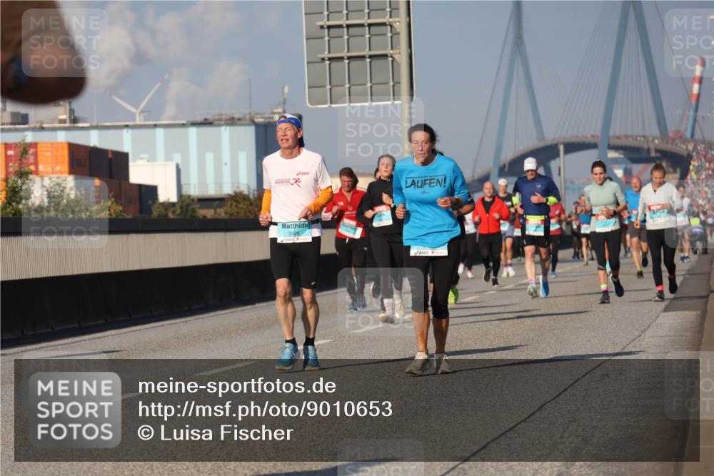 03.10.2025 - Köhlbrandbrückenlauf Luisa Fischer http://msf.ph/oto/9010653 03.10.2025 10:52:44 Position 3 3426 meine-sportfotos.de