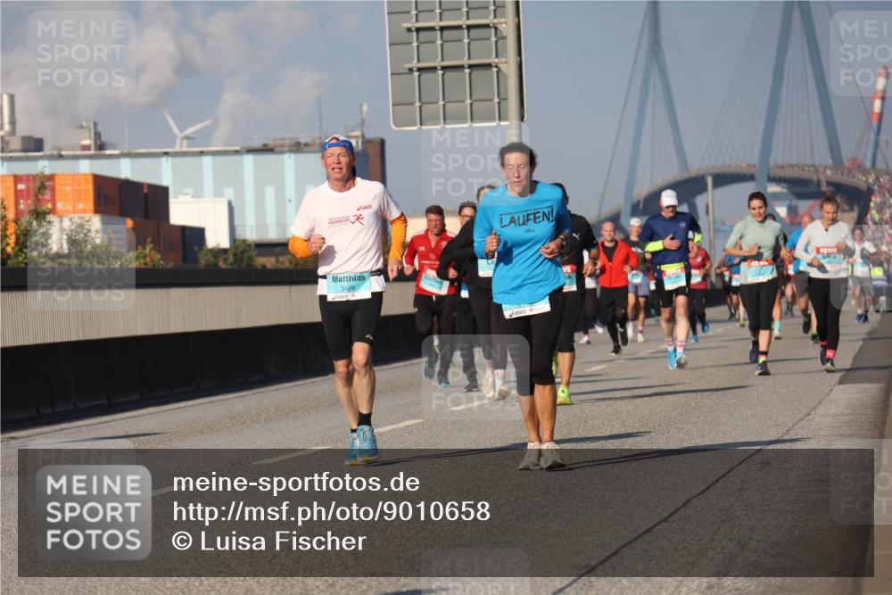 03.10.2025 - Köhlbrandbrückenlauf Luisa Fischer http://msf.ph/oto/9010658 03.10.2025 10:52:44 Position 3 3426 meine-sportfotos.de