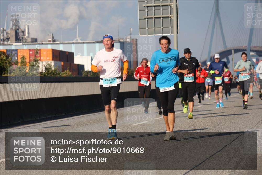 03.10.2025 - Köhlbrandbrückenlauf Luisa Fischer http://msf.ph/oto/9010668 03.10.2025 10:52:45 Position 3 3426, 133 meine-sportfotos.de