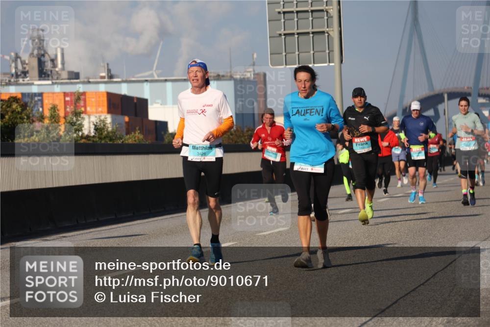 03.10.2025 - Köhlbrandbrückenlauf Luisa Fischer http://msf.ph/oto/9010671 03.10.2025 10:52:45 Position 3 3426 meine-sportfotos.de