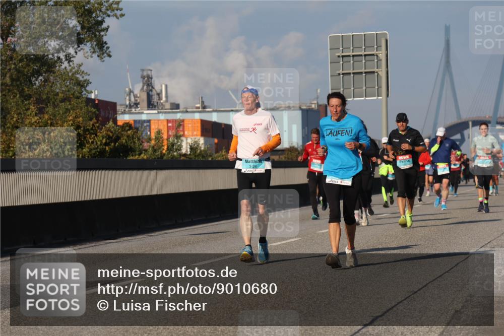 03.10.2025 - Köhlbrandbrückenlauf Luisa Fischer http://msf.ph/oto/9010680 03.10.2025 10:52:46 Position 3 3426 meine-sportfotos.de