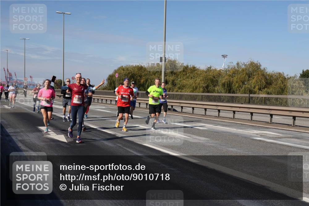 03.10.2025 - Köhlbrandbrückenlauf Julia Fischer http://msf.ph/oto/9010718 03.10.2025 12:56:54 Position 3  meine-sportfotos.de