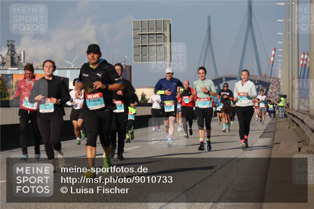 03.10.2025 - Köhlbrandbrückenlauf Luisa Fischer http://msf.ph/oto/9010733 03.10.2025 10:52:51 Position 3  meine-sportfotos.de