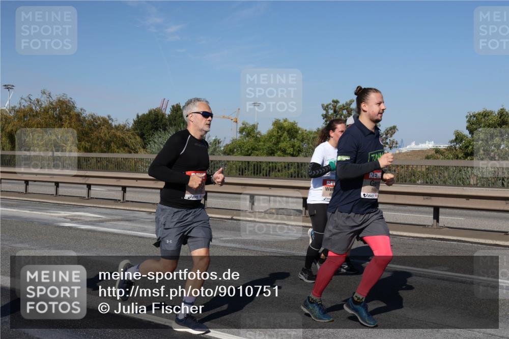 03.10.2025 - Köhlbrandbrückenlauf Julia Fischer http://msf.ph/oto/9010751 03.10.2025 12:56:59 Position 3 568, 65 meine-sportfotos.de
