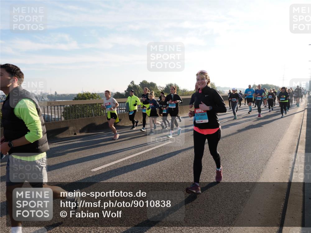 03.10.2025 - Köhlbrandbrückenlauf Fabian Wolf http://msf.ph/oto/9010838 03.10.2025 09:21:57 Position 3 1917 meine-sportfotos.de