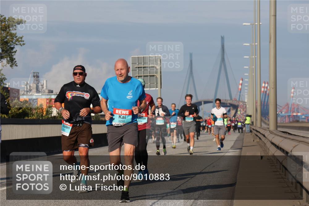 03.10.2025 - Köhlbrandbrückenlauf Luisa Fischer http://msf.ph/oto/9010883 03.10.2025 10:53:04 Position 3 3250, 1384 meine-sportfotos.de