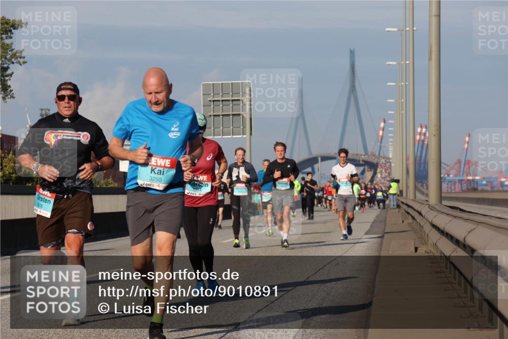 03.10.2025 - Köhlbrandbrückenlauf Luisa Fischer http://msf.ph/oto/9010891 03.10.2025 10:53:05 Position 3 3016, 3250, 1384 meine-sportfotos.de