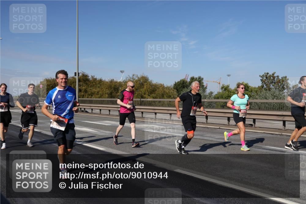 03.10.2025 - Köhlbrandbrückenlauf Julia Fischer http://msf.ph/oto/9010944 03.10.2025 12:57:38 Position 3 4191 meine-sportfotos.de