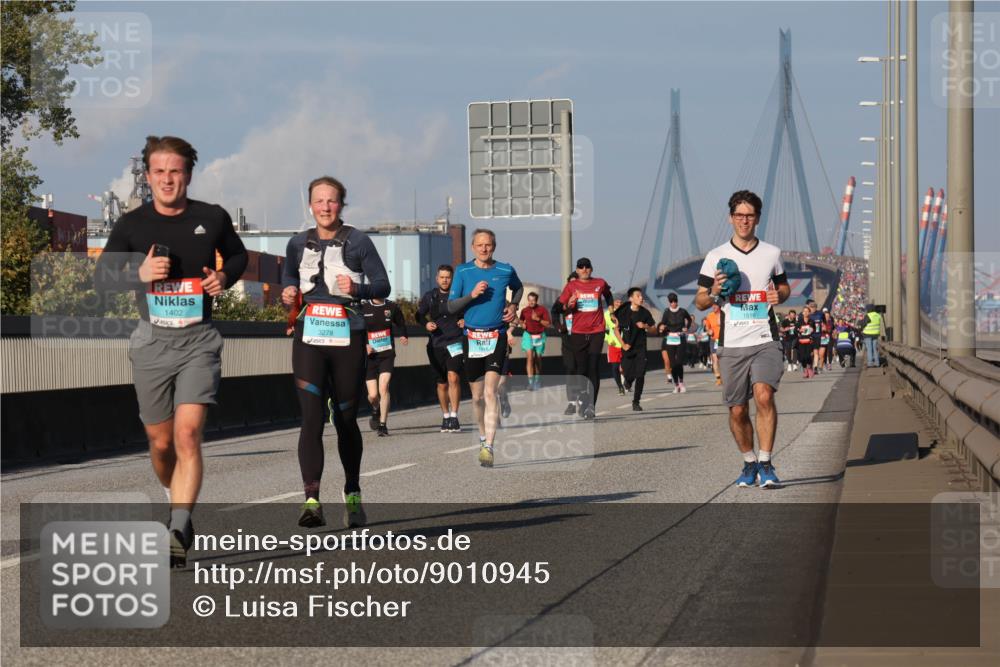03.10.2025 - Köhlbrandbrückenlauf Luisa Fischer http://msf.ph/oto/9010945 03.10.2025 10:53:10 Position 3 1402, 1516, 3278 meine-sportfotos.de