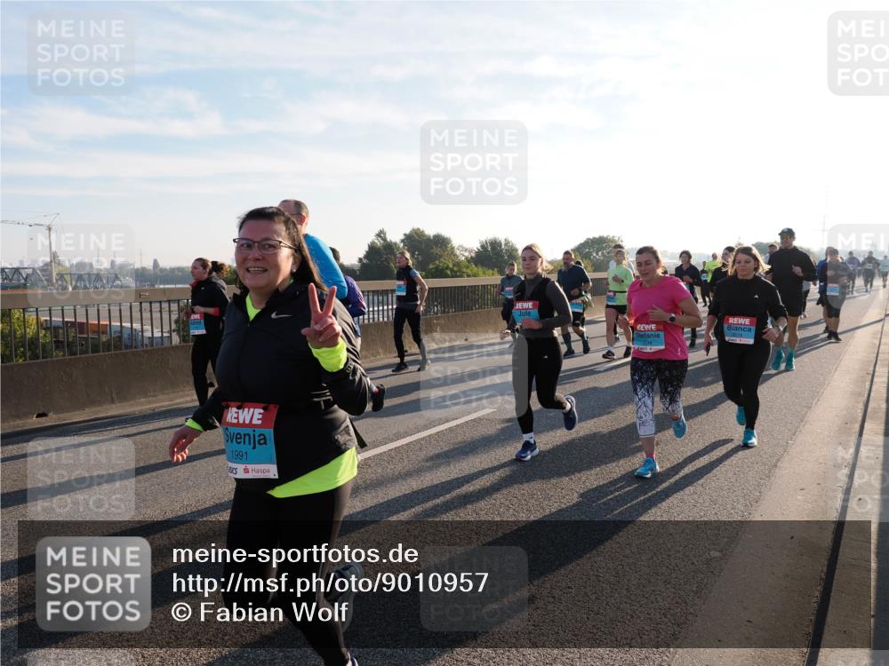 03.10.2025 - Köhlbrandbrückenlauf Fabian Wolf http://msf.ph/oto/9010957 03.10.2025 09:22:02 Position 3 1991 meine-sportfotos.de