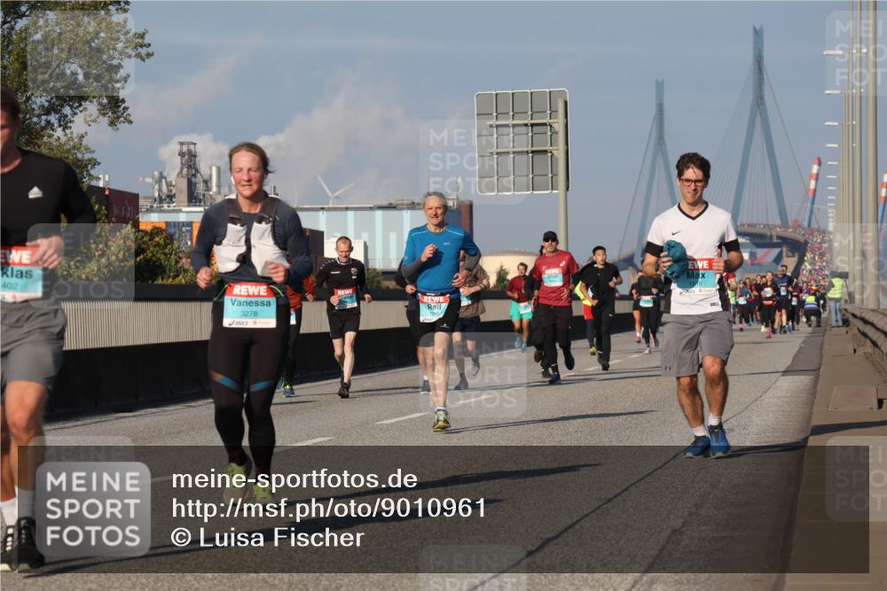 03.10.2025 - Köhlbrandbrückenlauf Luisa Fischer http://msf.ph/oto/9010961 03.10.2025 10:53:11 Position 3 402, 3278, 1319, 1516 meine-sportfotos.de