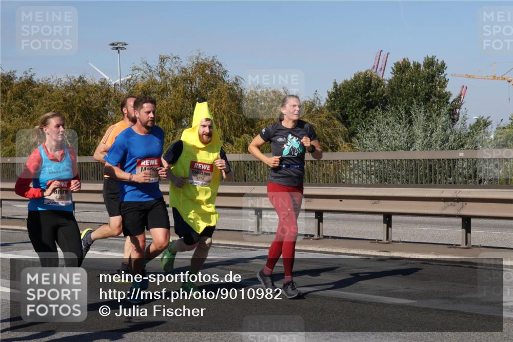 03.10.2025 - Köhlbrandbrückenlauf Julia Fischer http://msf.ph/oto/9010982 03.10.2025 12:57:49 Position 3 4448, 4774 meine-sportfotos.de