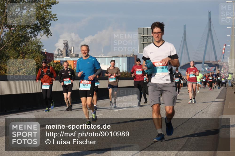 03.10.2025 - Köhlbrandbrückenlauf Luisa Fischer http://msf.ph/oto/9010989 03.10.2025 10:53:14 Position 3  meine-sportfotos.de