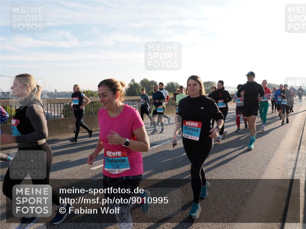 03.10.2025 - Köhlbrandbrückenlauf Fabian Wolf http://msf.ph/oto/9010995 03.10.2025 09:22:04 Position 3 3239, 2118 meine-sportfotos.de