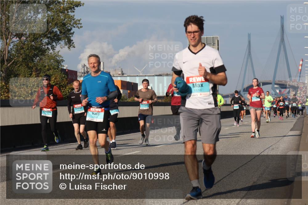 03.10.2025 - Köhlbrandbrückenlauf Luisa Fischer http://msf.ph/oto/9010998 03.10.2025 10:53:15 Position 3 1319, 1516 meine-sportfotos.de