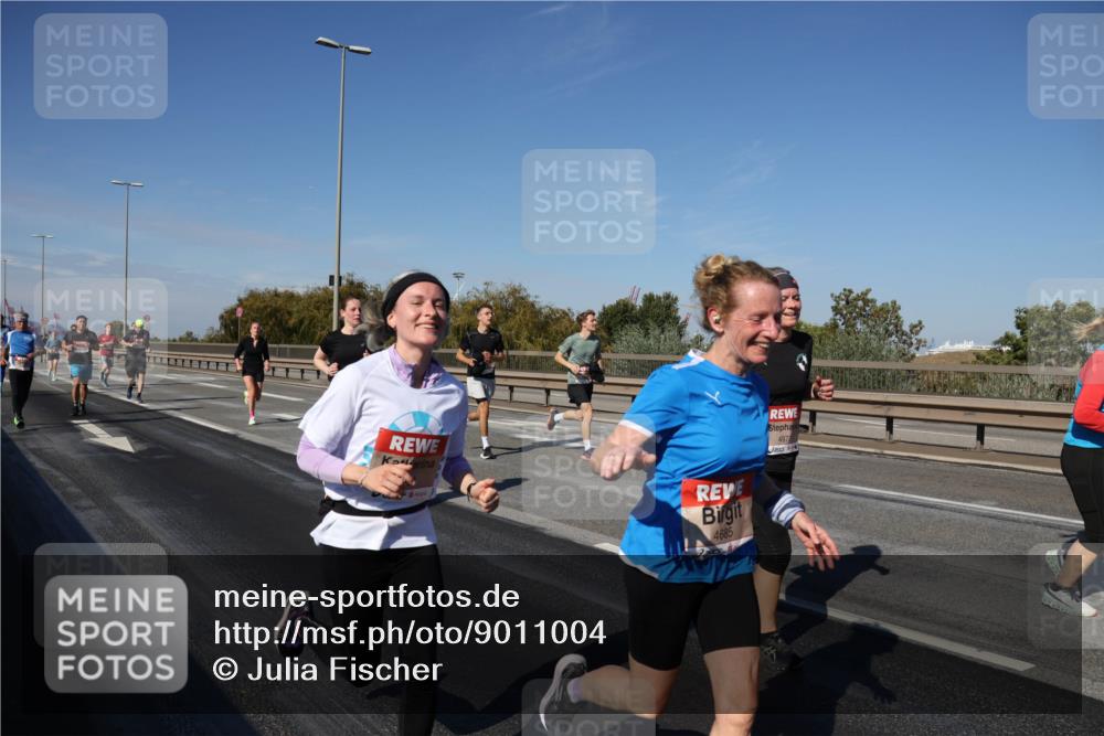 03.10.2025 - Köhlbrandbrückenlauf Julia Fischer http://msf.ph/oto/9011004 03.10.2025 12:57:52 Position 3 4685, 4973, 4 meine-sportfotos.de