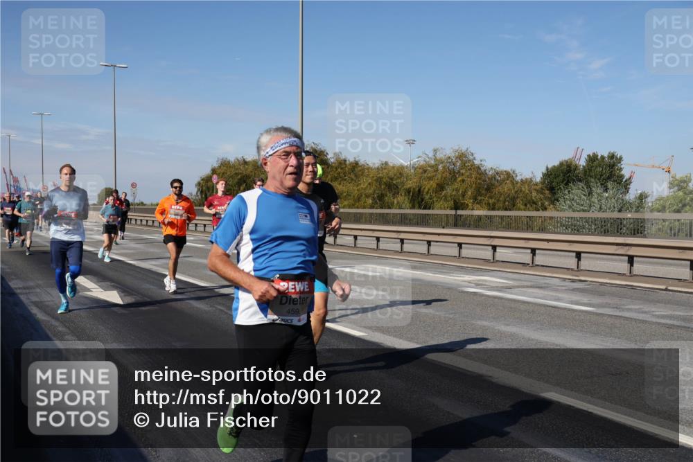 03.10.2025 - Köhlbrandbrückenlauf Julia Fischer http://msf.ph/oto/9011022 03.10.2025 12:57:56 Position 3 459 meine-sportfotos.de