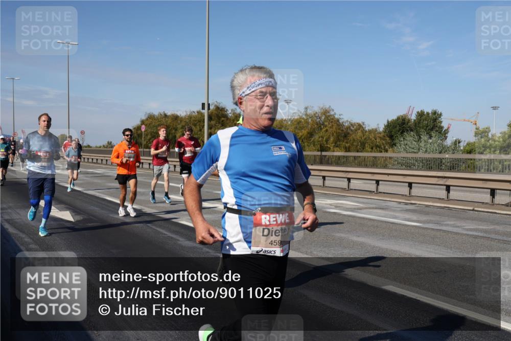 03.10.2025 - Köhlbrandbrückenlauf Julia Fischer http://msf.ph/oto/9011025 03.10.2025 12:57:56 Position 3 459 meine-sportfotos.de