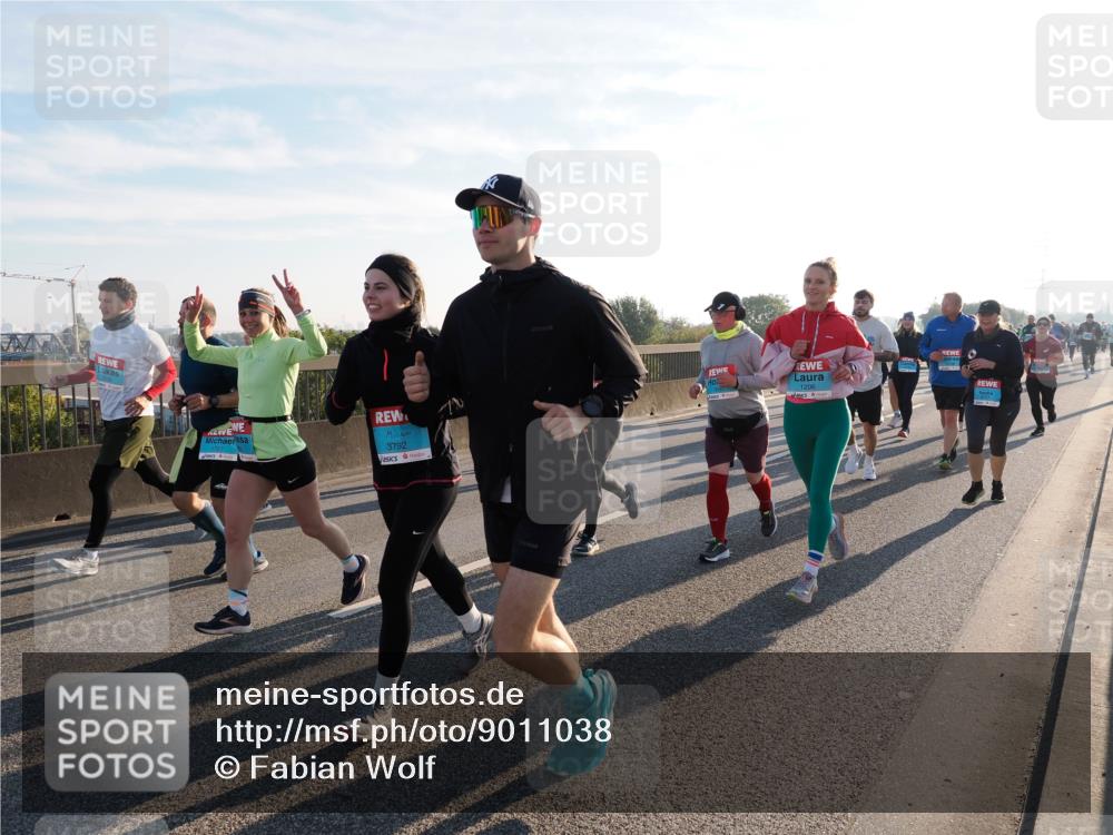 03.10.2025 - Köhlbrandbrückenlauf Fabian Wolf http://msf.ph/oto/9011038 03.10.2025 09:22:05 Position 3 3792, 1206 meine-sportfotos.de