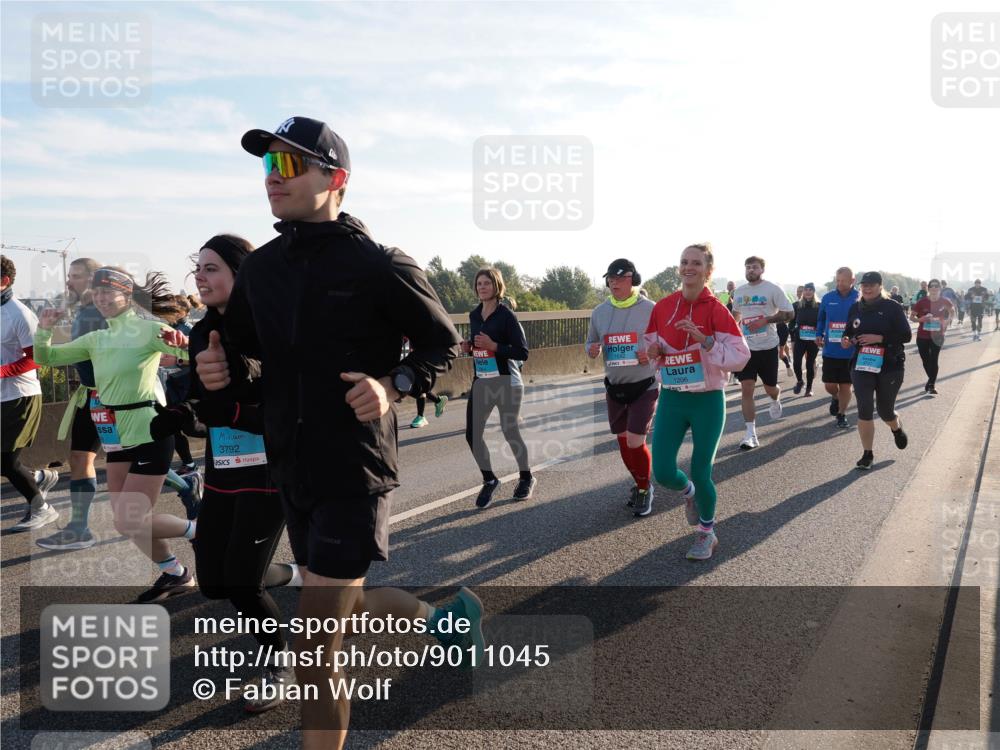 03.10.2025 - Köhlbrandbrückenlauf Fabian Wolf http://msf.ph/oto/9011045 03.10.2025 09:22:05 Position 3 3792, 1206 meine-sportfotos.de