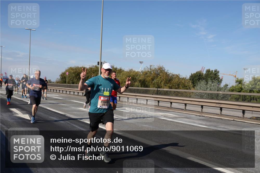 03.10.2025 - Köhlbrandbrückenlauf Julia Fischer http://msf.ph/oto/9011069 03.10.2025 12:58:02 Position 3 2025, 4463 meine-sportfotos.de