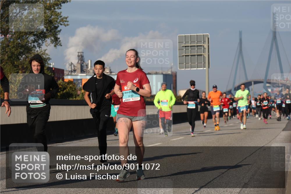 03.10.2025 - Köhlbrandbrückenlauf Luisa Fischer http://msf.ph/oto/9011072 03.10.2025 10:53:21 Position 3 1673, 1410 meine-sportfotos.de