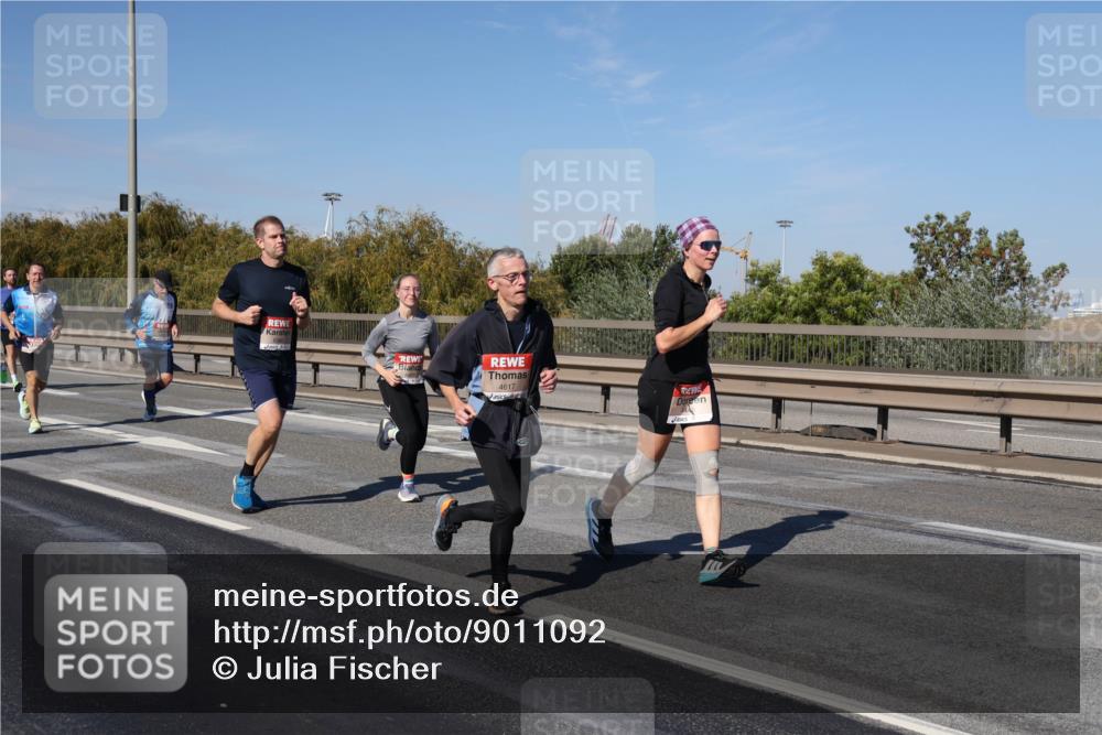 03.10.2025 - Köhlbrandbrückenlauf Julia Fischer http://msf.ph/oto/9011092 03.10.2025 12:58:08 Position 3 4617, 1 meine-sportfotos.de