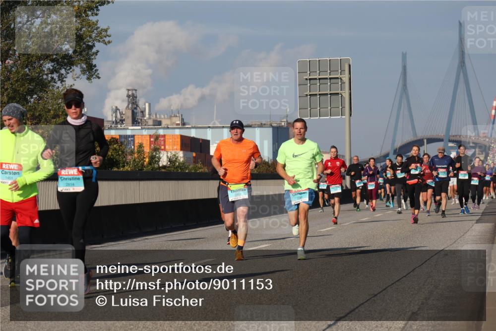 03.10.2025 - Köhlbrandbrückenlauf Luisa Fischer http://msf.ph/oto/9011153 03.10.2025 10:53:28 Position 3 1451, 2814, 2983 meine-sportfotos.de