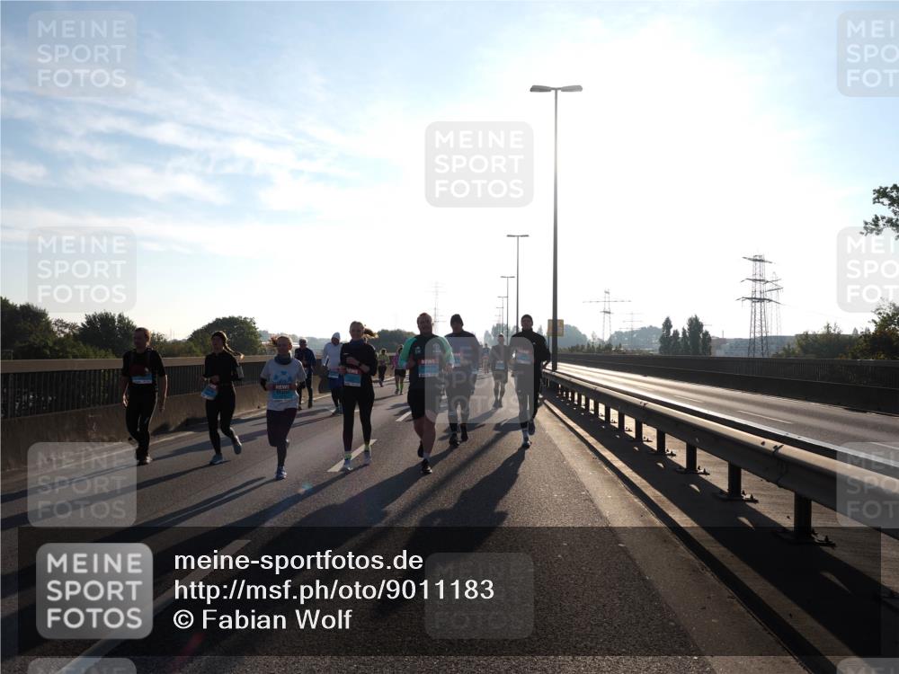 03.10.2025 - Köhlbrandbrückenlauf Fabian Wolf http://msf.ph/oto/9011183 03.10.2025 09:22:12 Position 3  meine-sportfotos.de