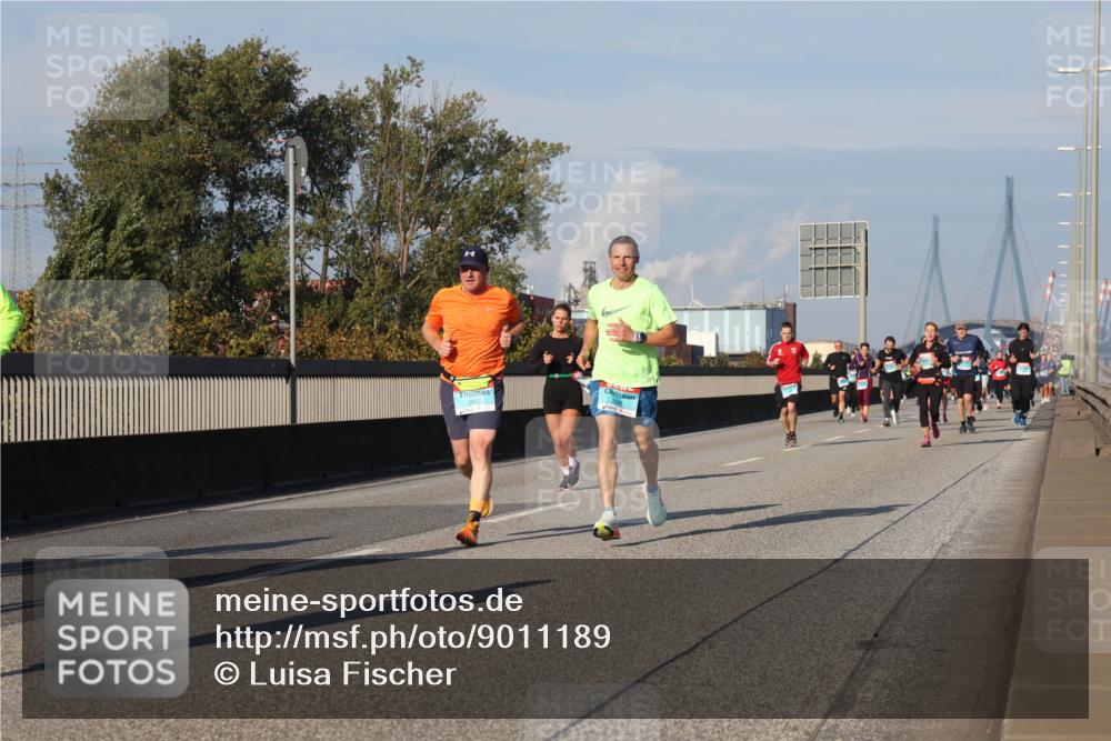 03.10.2025 - Köhlbrandbrückenlauf Luisa Fischer http://msf.ph/oto/9011189 03.10.2025 10:53:31 Position 3  meine-sportfotos.de